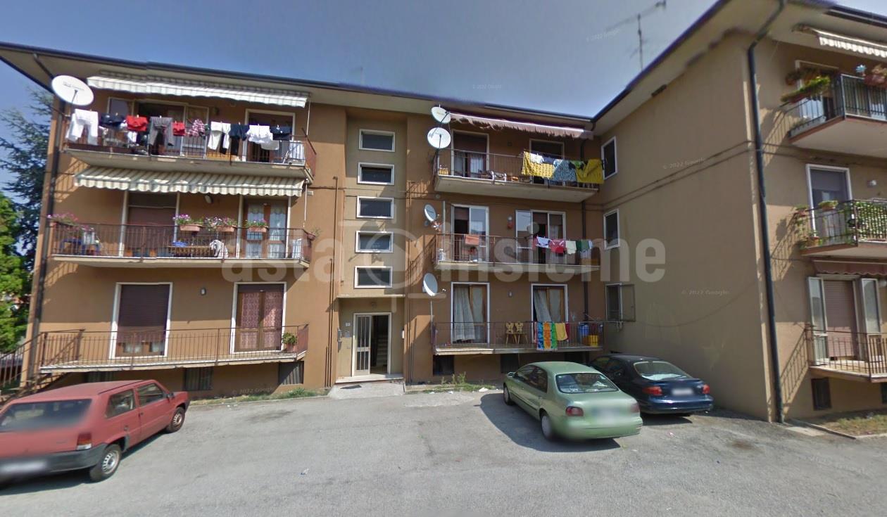 Appartamento Via Chiavica 11 LONIGO  di 118,00 Mq. oltre garage e cantina  