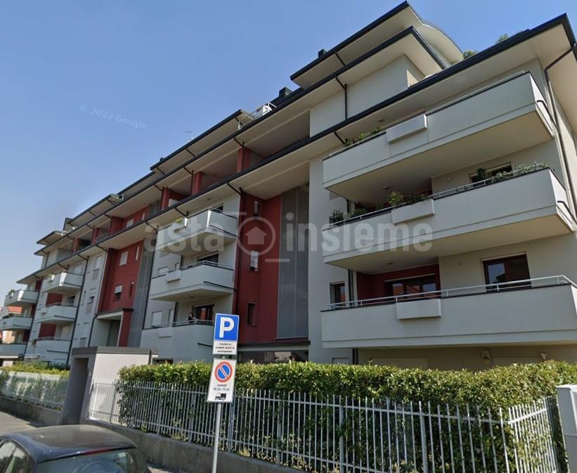 Appartamento Via Giuseppe Zucchi 7/B CUSANO MILANINO di 116,00 Mq. oltre box