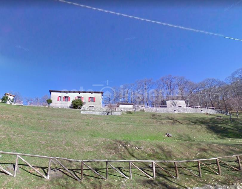 Compendio residenziale Località Palazzina 1 BARGA  di 474,94 Mq. oltre Terreno Agricolo
