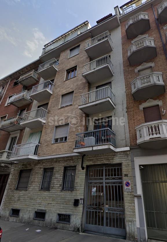 Appartamento Via Pier Fortunato Calvi 34 TORINO  di 64,00 Mq.