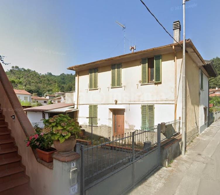 Appartamento Loc. Frati Via San Lazzaro 14 CAMAIORE di 100,75 Mq.