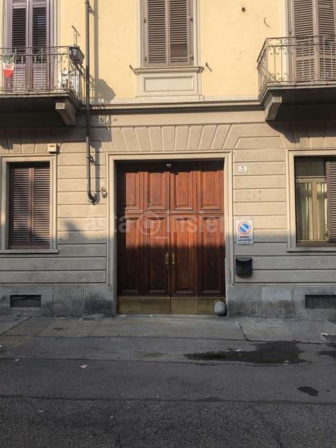 Appartamento Via Sassari 3 TORINO  di 69,00 Mq.